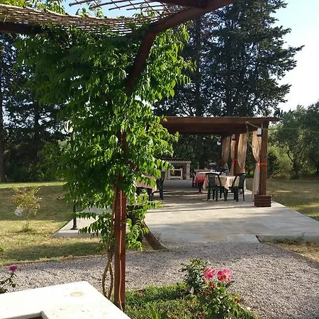 Agriturismo La Dolce Collina *