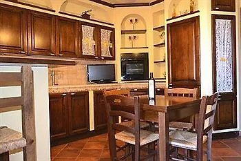 Agriturismo La Dolce Collina * 폴로니카