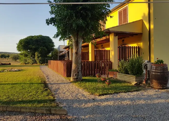 Agriturismo La Dolce Collina 팜스테이